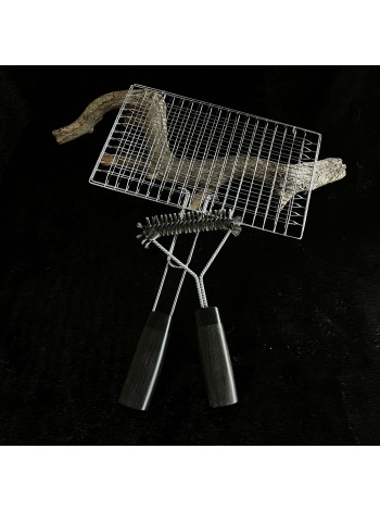 Решітка гриль "Ковбаски" + щітка (дуб морений стабілізований)