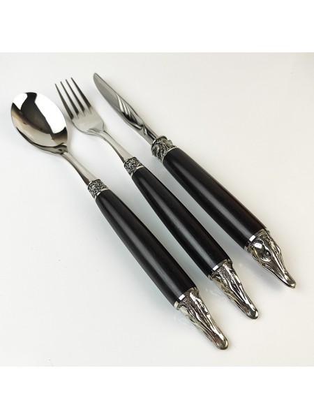 Столовий набір "Щуки" граб